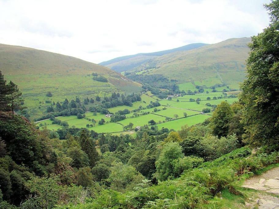 Brynhyfryd Cottage Aberaman Esterno foto