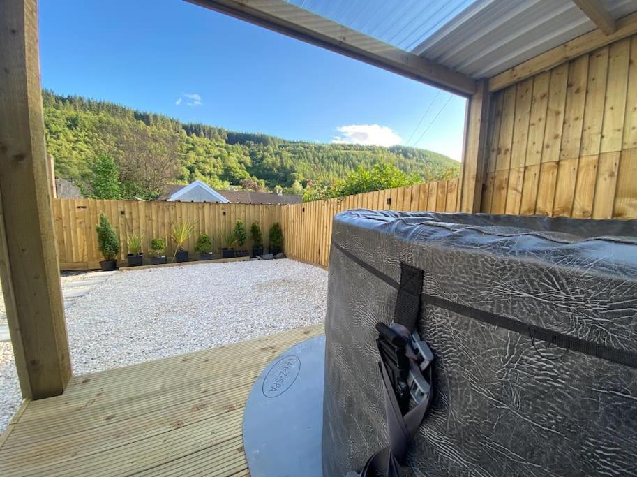 Brynhyfryd Cottage Aberaman Esterno foto