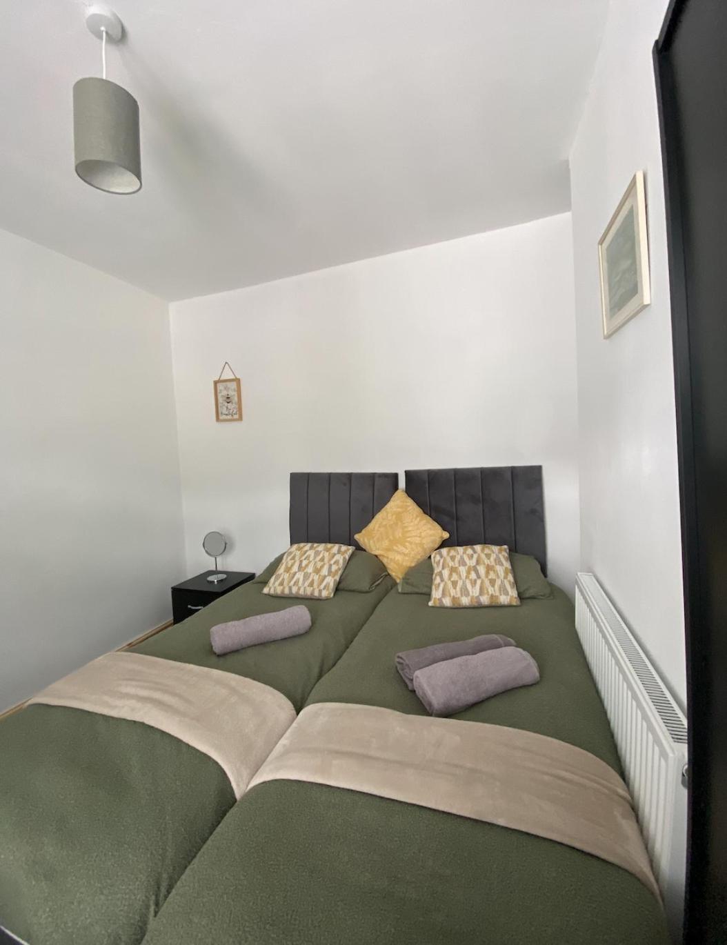 Brynhyfryd Cottage Aberaman Esterno foto