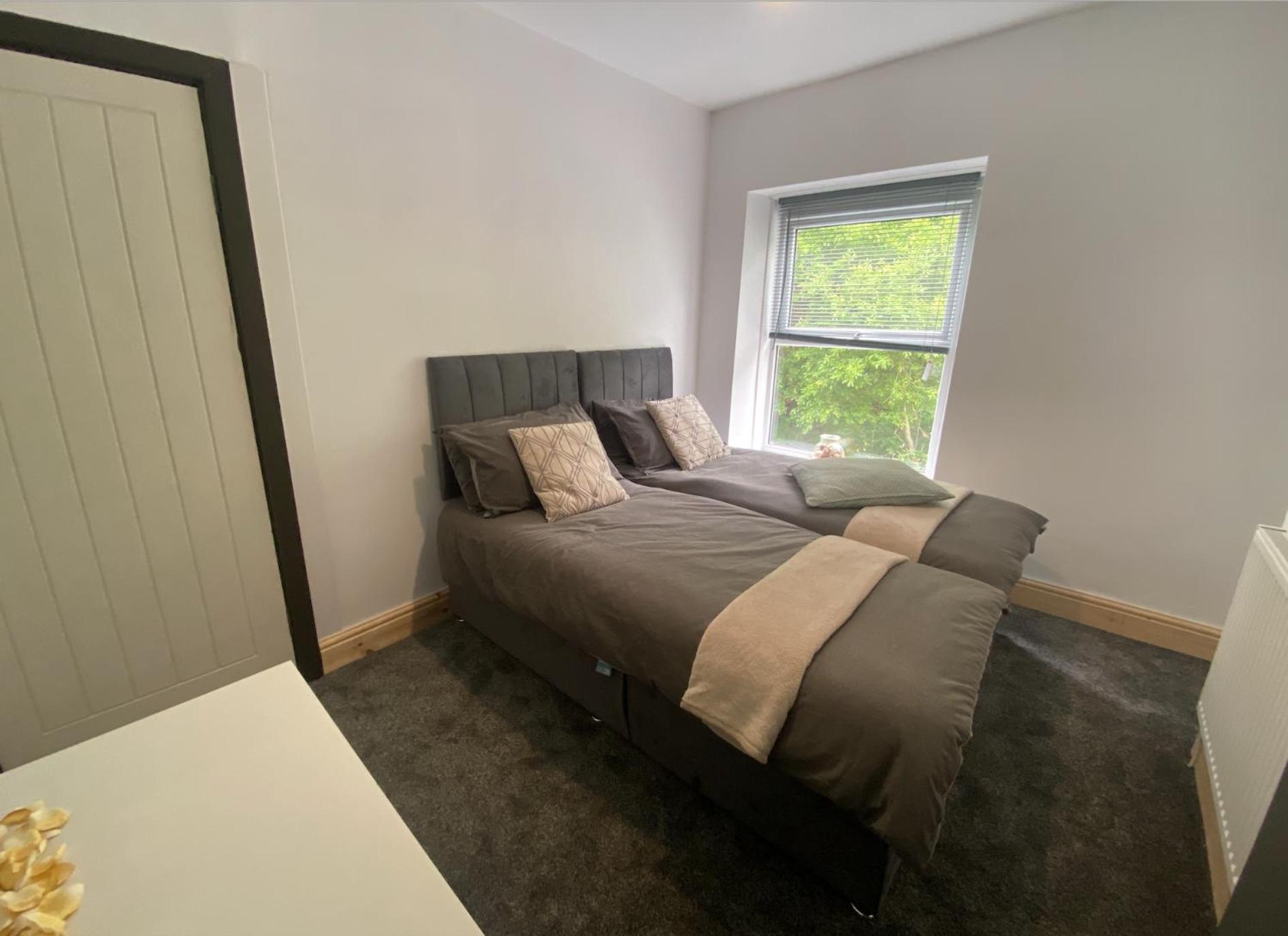 Brynhyfryd Cottage Aberaman Esterno foto